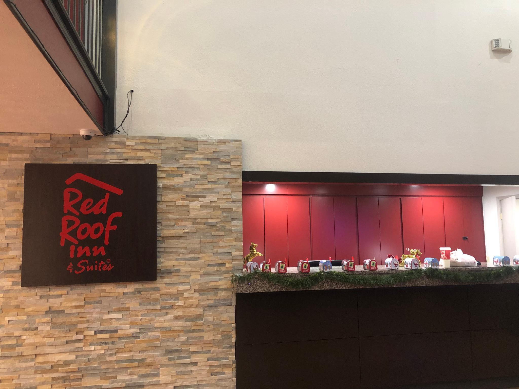 Red Roof Inn & Suites Lexington - Hamburg Екстериор снимка