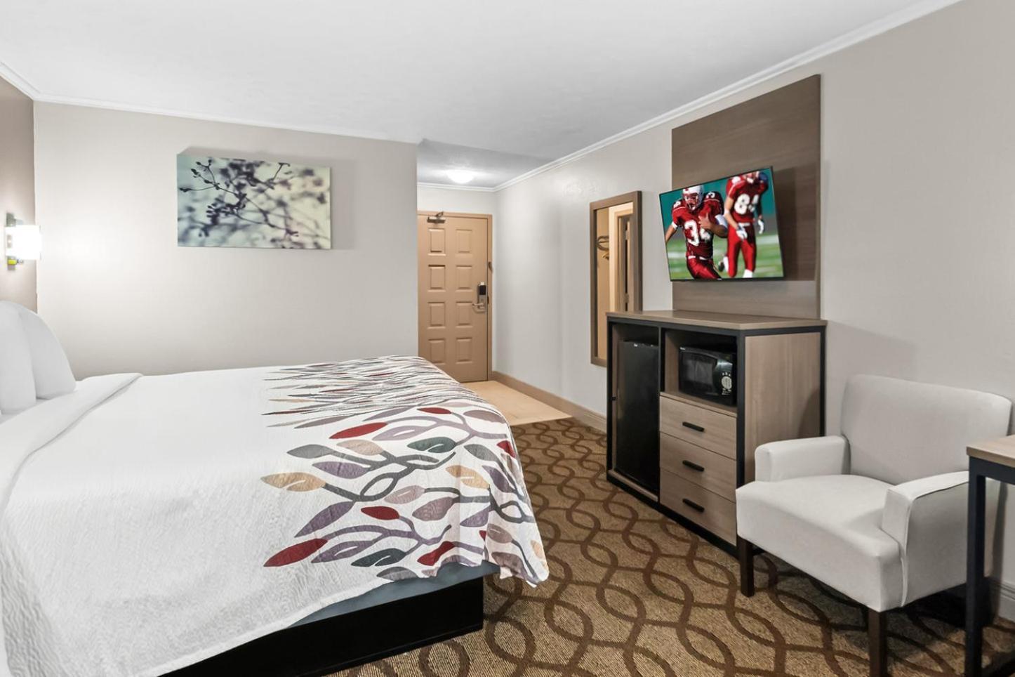 Red Roof Inn & Suites Lexington - Hamburg Екстериор снимка