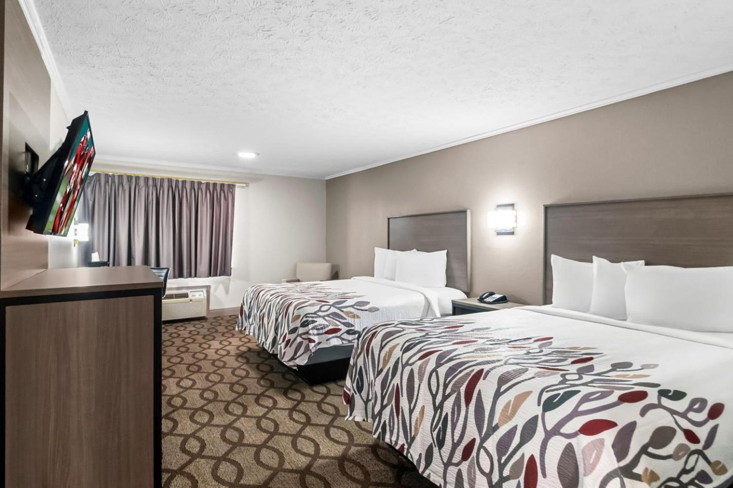 Red Roof Inn & Suites Lexington - Hamburg Екстериор снимка